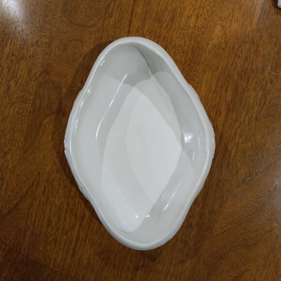 Vintage Oval White Gold Covered Bowl Lidded Candy Trinket Dish Ceramic Pottery - Picture 9 of 16